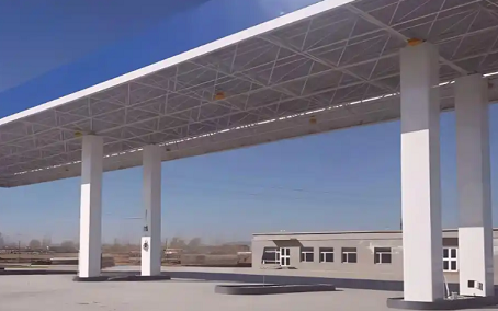 甘南钢结构加油站罩棚_螺栓球网架_挑檐_形象柱!